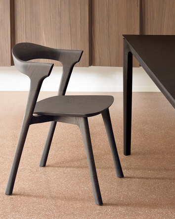 Bok-Chair-Varnished-Brown-Oak-Miljo