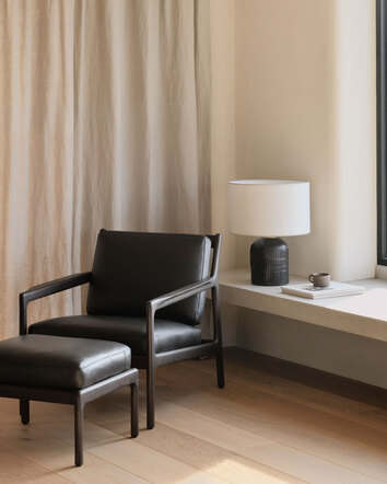 Jack-Loungestol-Lader-Svart-Miljo