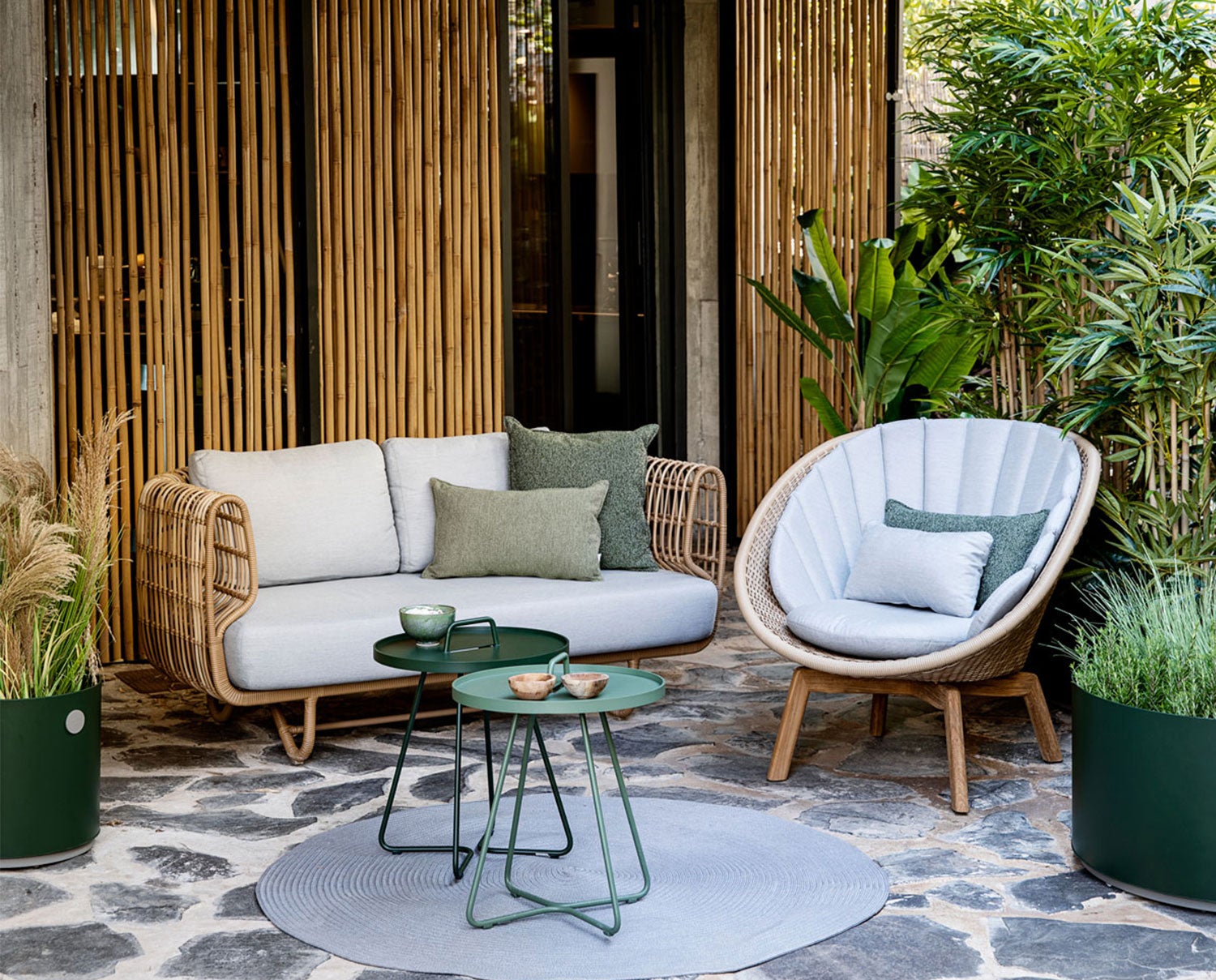 Nest-2-sits-natur