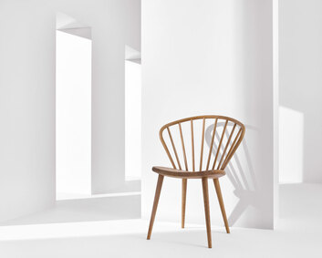 Stolab-Miss-Holly-stol-0202