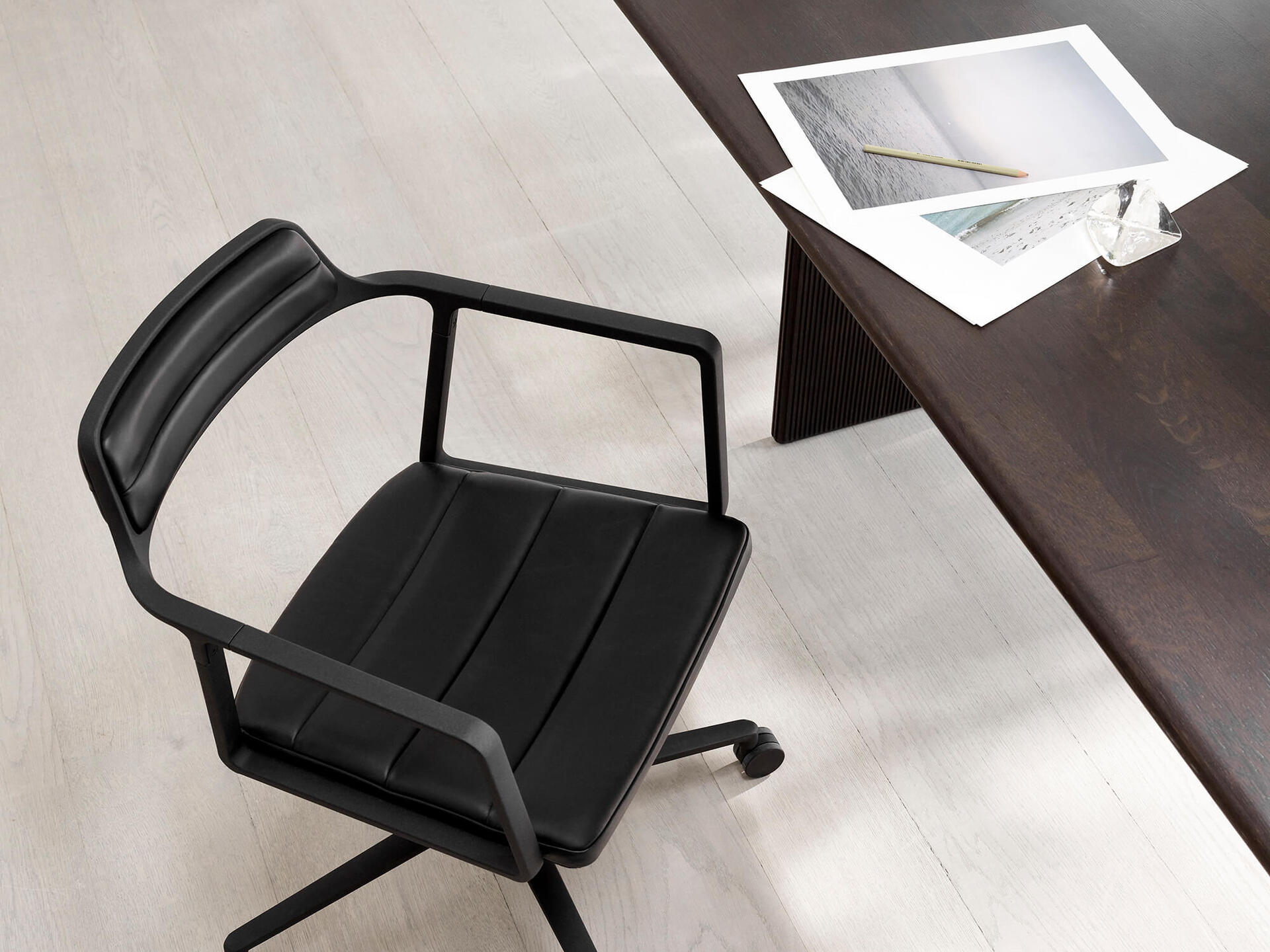 Kontorsstolar-header.jpg Kontorsstolar-header.jpg