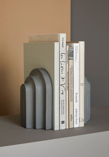 Woud-Arkiv-Book-End-Lifestyle_3