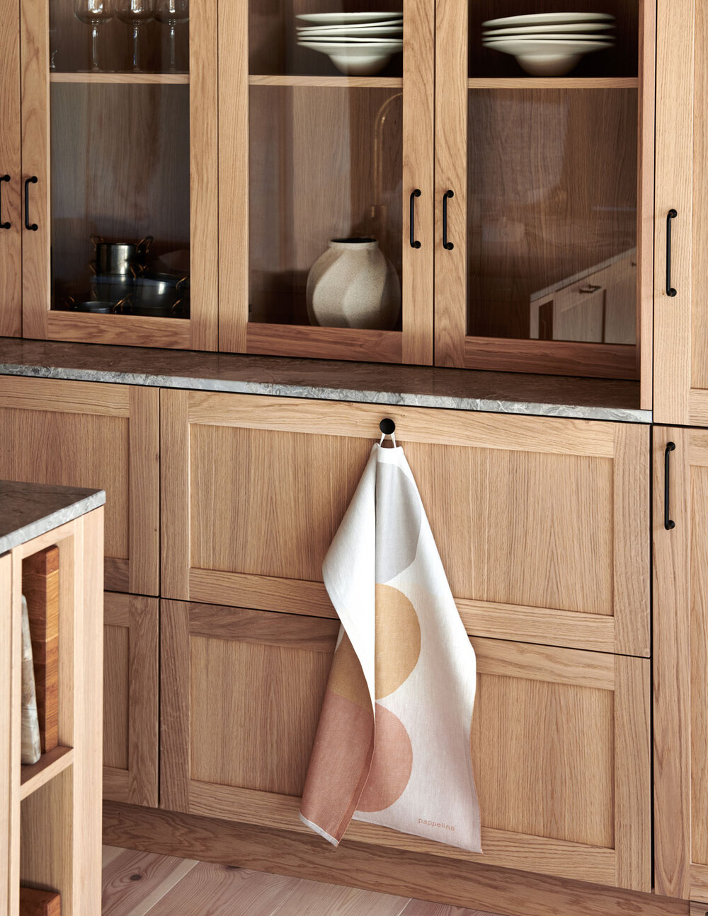 Otto-Kokshandduk-Ochre-Miljo