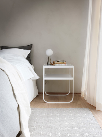 Nati-Tati-sangbord-hog-White-Bedroom