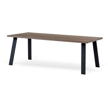 hope-matbord-plankbord-utstallda-ben-svart-bild1