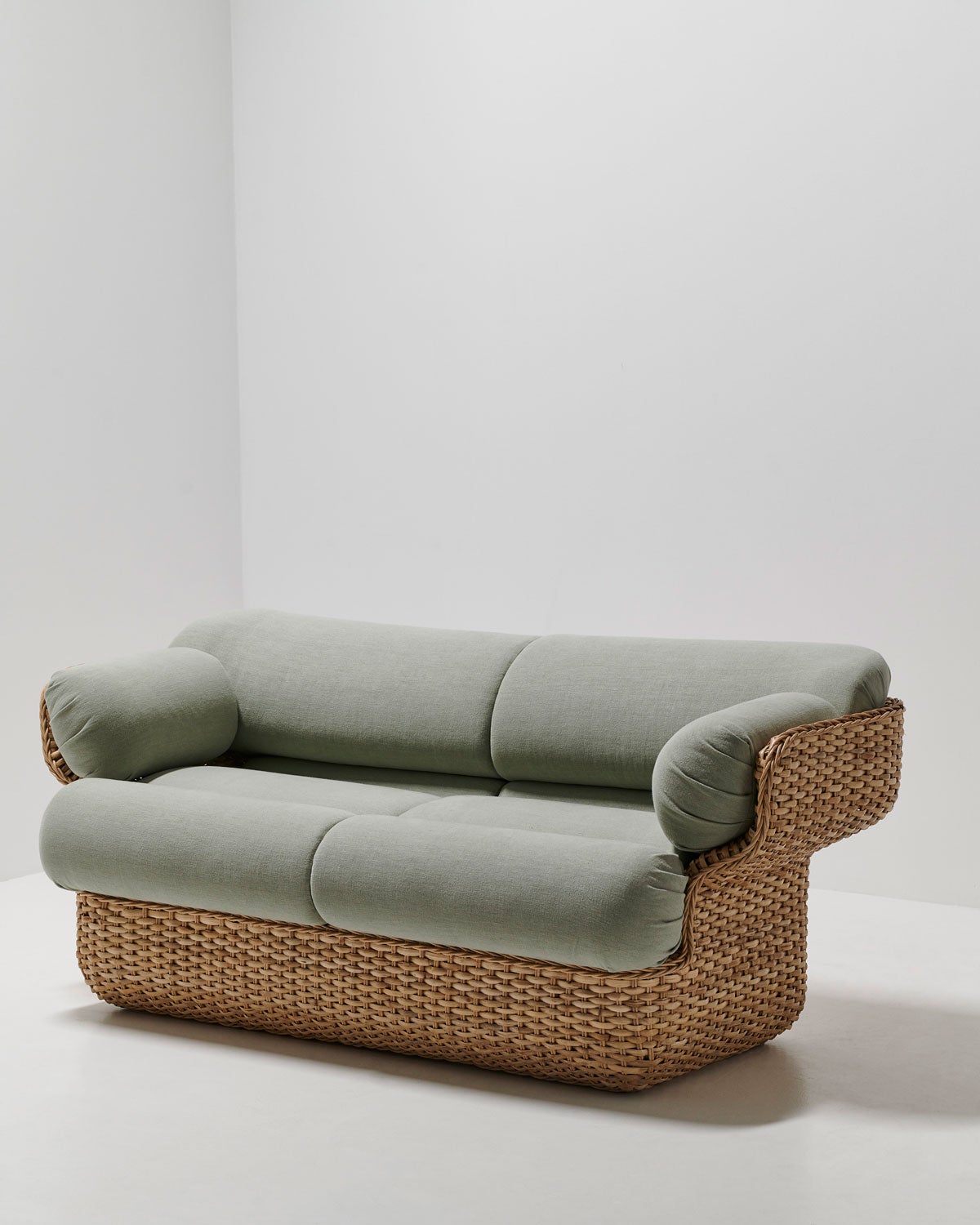 Basket-Soffa-2-Sits-Miljo