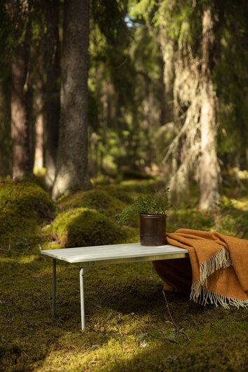 Grythyttan-Bank-8-Vitlackad-Ek-Miljo