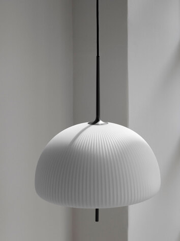 Vipp-595-Sculpture-Pendant-Miljo-3