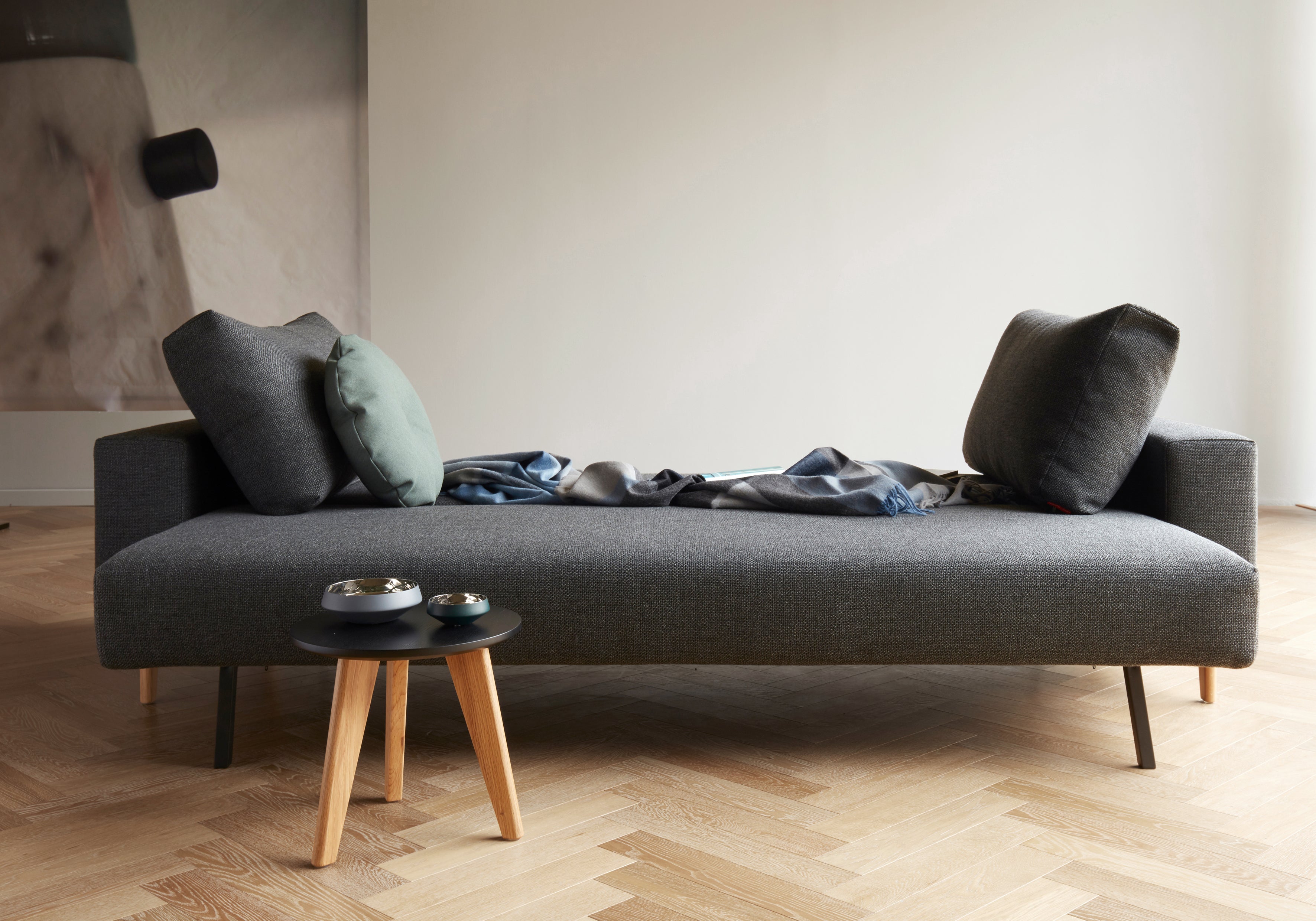 Idun-577-kenya-dark-grey-2