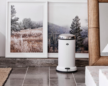 vipp15white-farmhouse-livingroom-05