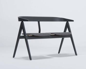 ava-bänk-svart-fram-Gazzda