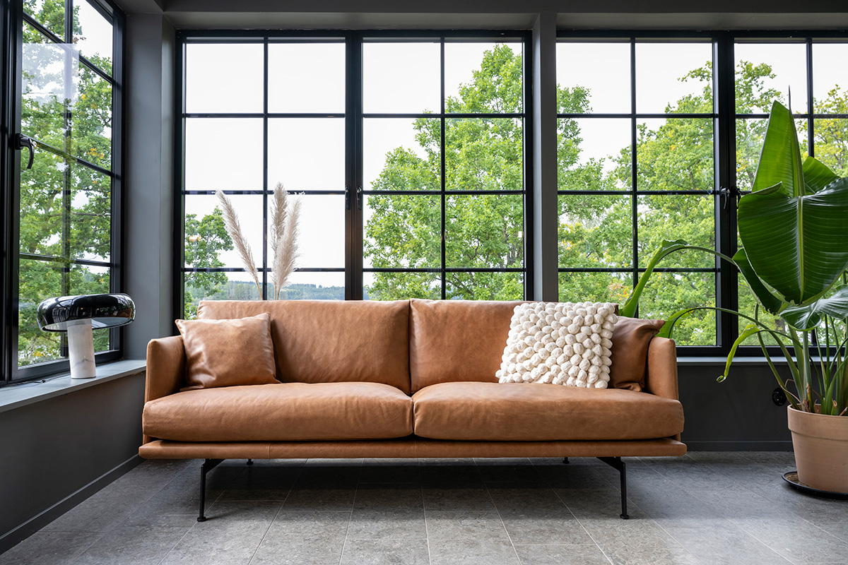 Broderna-anderssons-soffa-electra-vintagecognac-design-miljo.jpg Broderna-anderssons-soffa-electra-vintagecognac-design-miljo.jpg