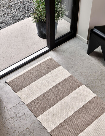 Pappelina-Bob-Gangmatta-Mud-Vanilla-Miljo