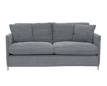 Petito-2_-Tristan-Grey-front