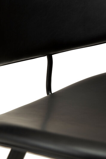 Napoleon-Stol-PU-Svart-Metallben-Detalj-2