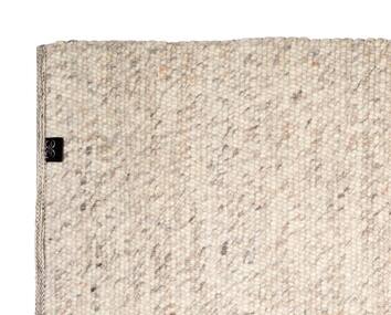 MERINO-nATURAL-DETALJ-matta-classic-collection