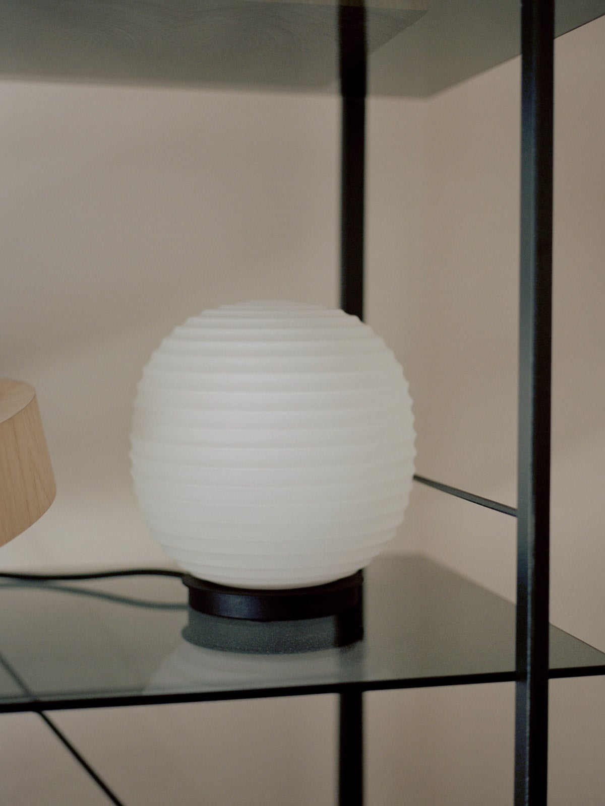 New-Works_Terra_2020_Lantern-Globe-Table-Lamp_Small