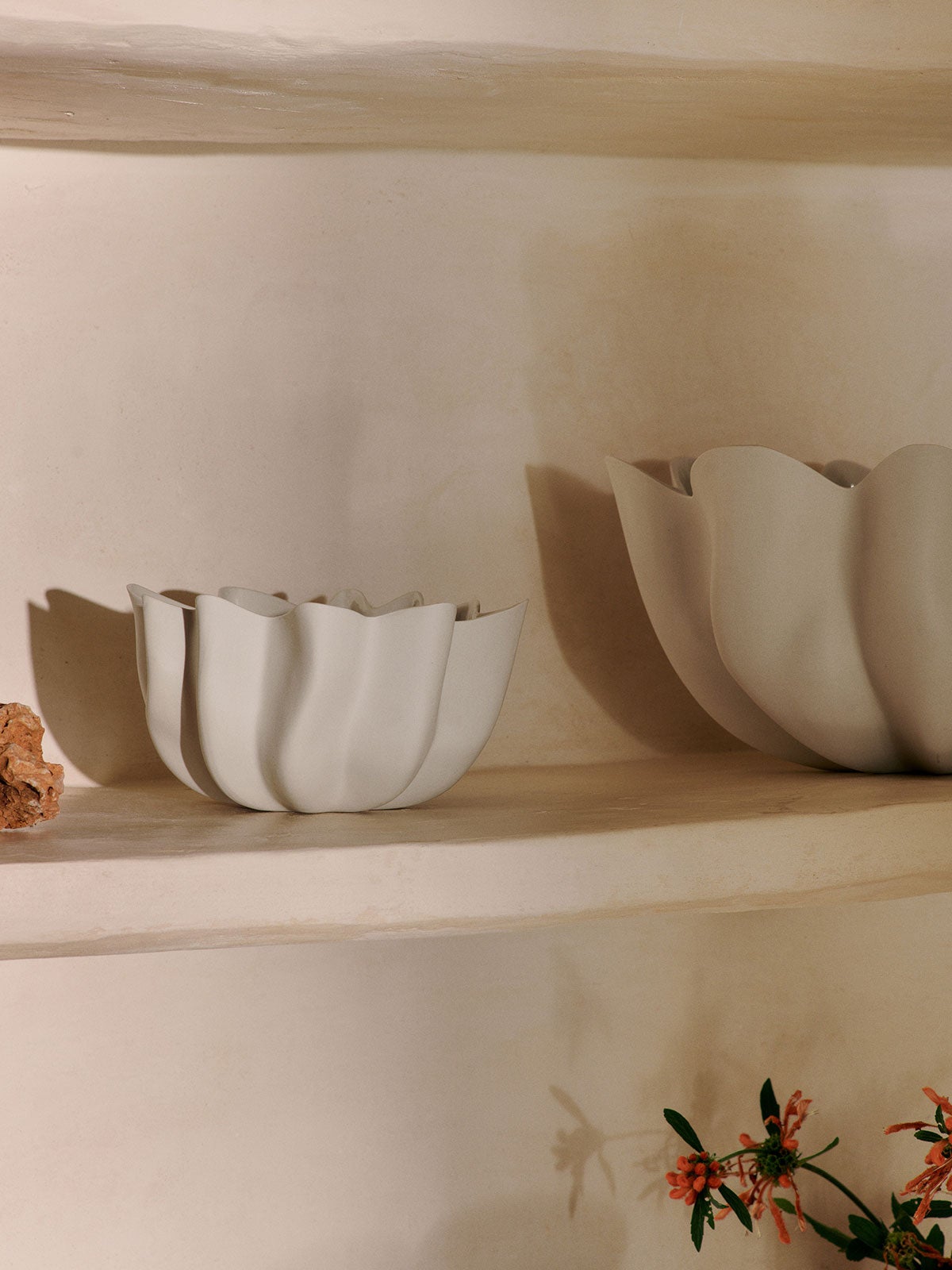 Ferm-Living-Nium-Bowl-Off-White-22-36-Lifestyle