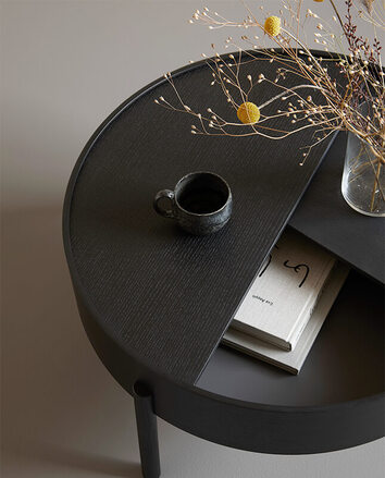 Arc soffbord svart miljö