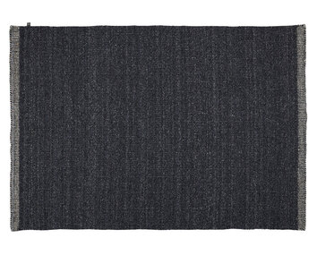 Linie_Design_Versanti_Charcoal_Packshot