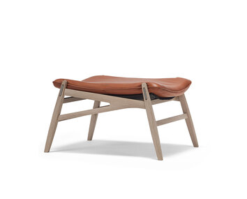 Stolab©-Link-fotpall-ek-vitolja-vagga-svart-Elmotique-VII-43807-cognac-0101