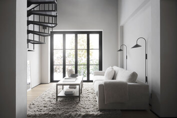 Orwel-Soffbord-Brun-Ek-Duncan-Soffa-Miljo