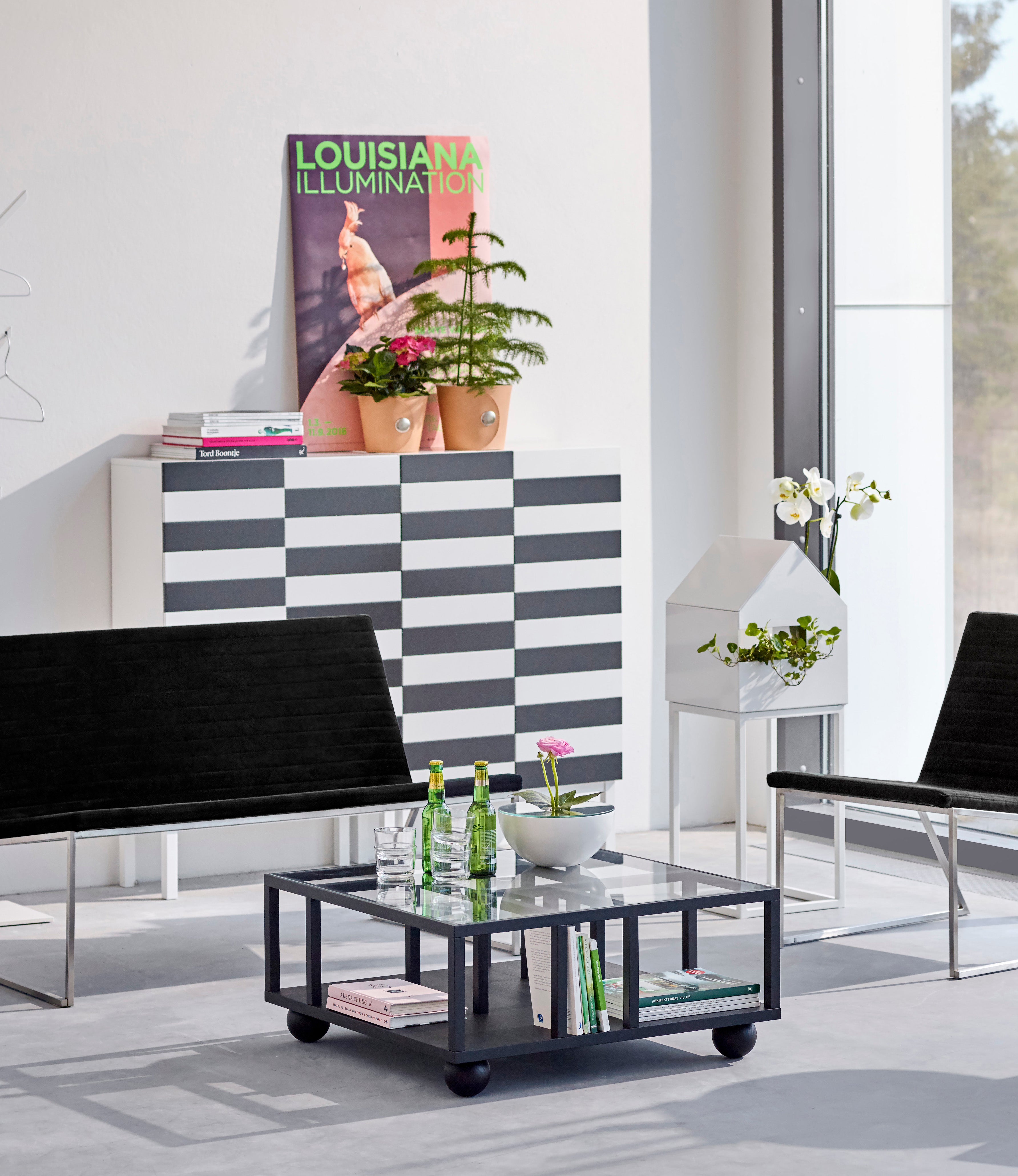 ShowCoffeeTable_1