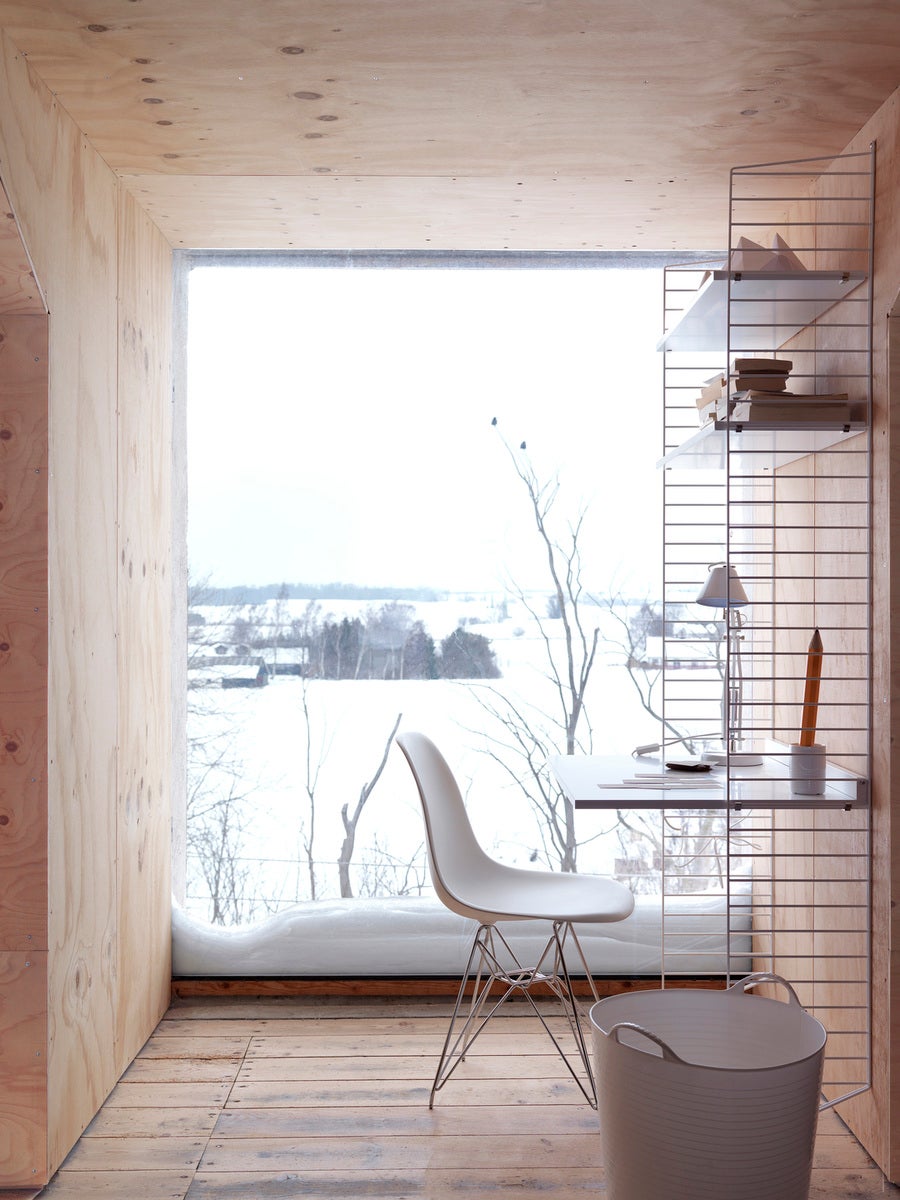 string-system-workspace-workdesk-white_cropped_portrait_large
