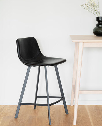 Alpha-barstol-_svart-miljo