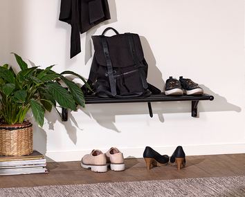 Milford-Ek-svart-miljo