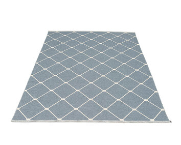 regina-180-storm-matta-pappelina