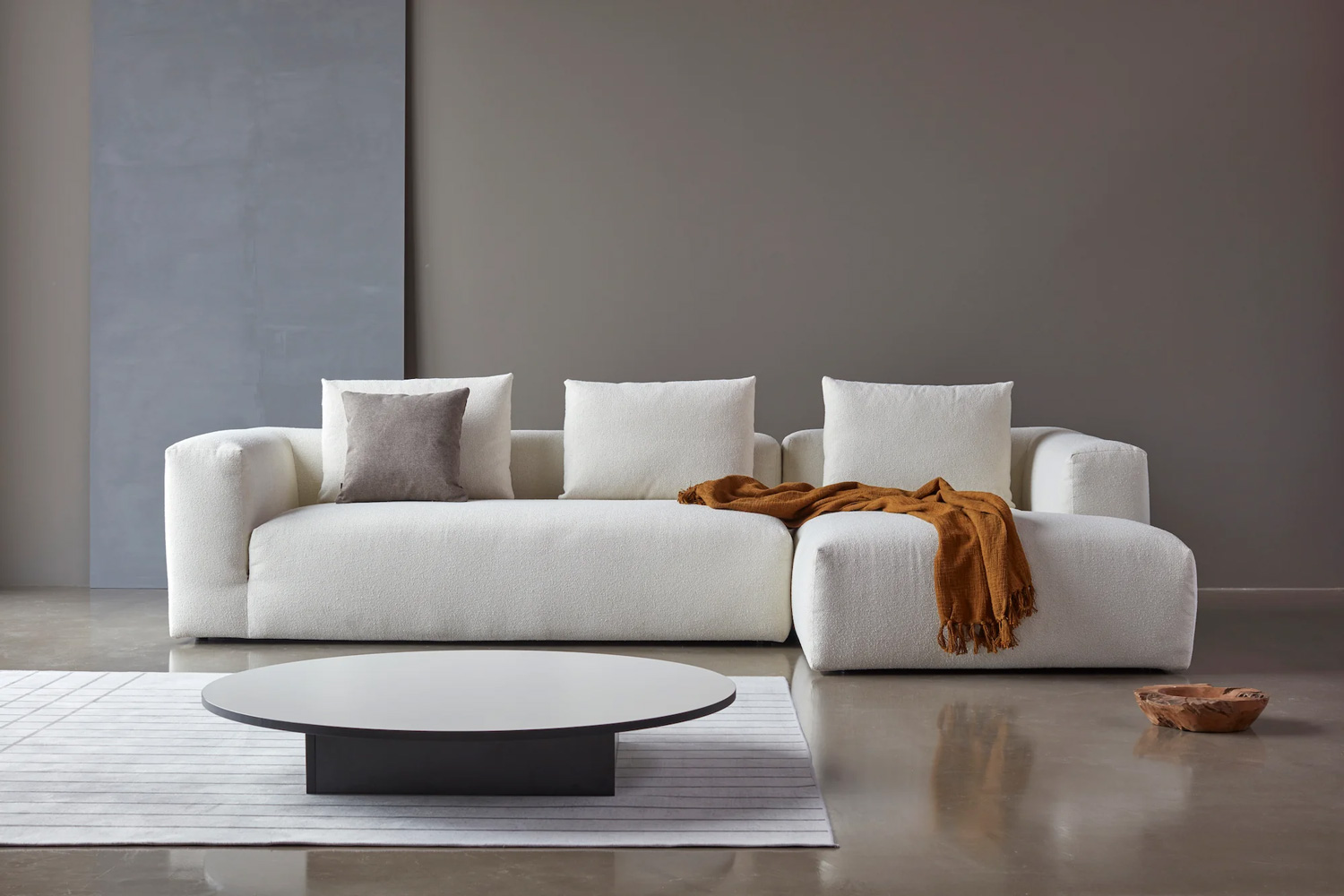 kornum-soffa-K611-boucle-531-off-white-6lcr.jpg kornum-soffa-K611-boucle-531-off-white-6lcr.jpg