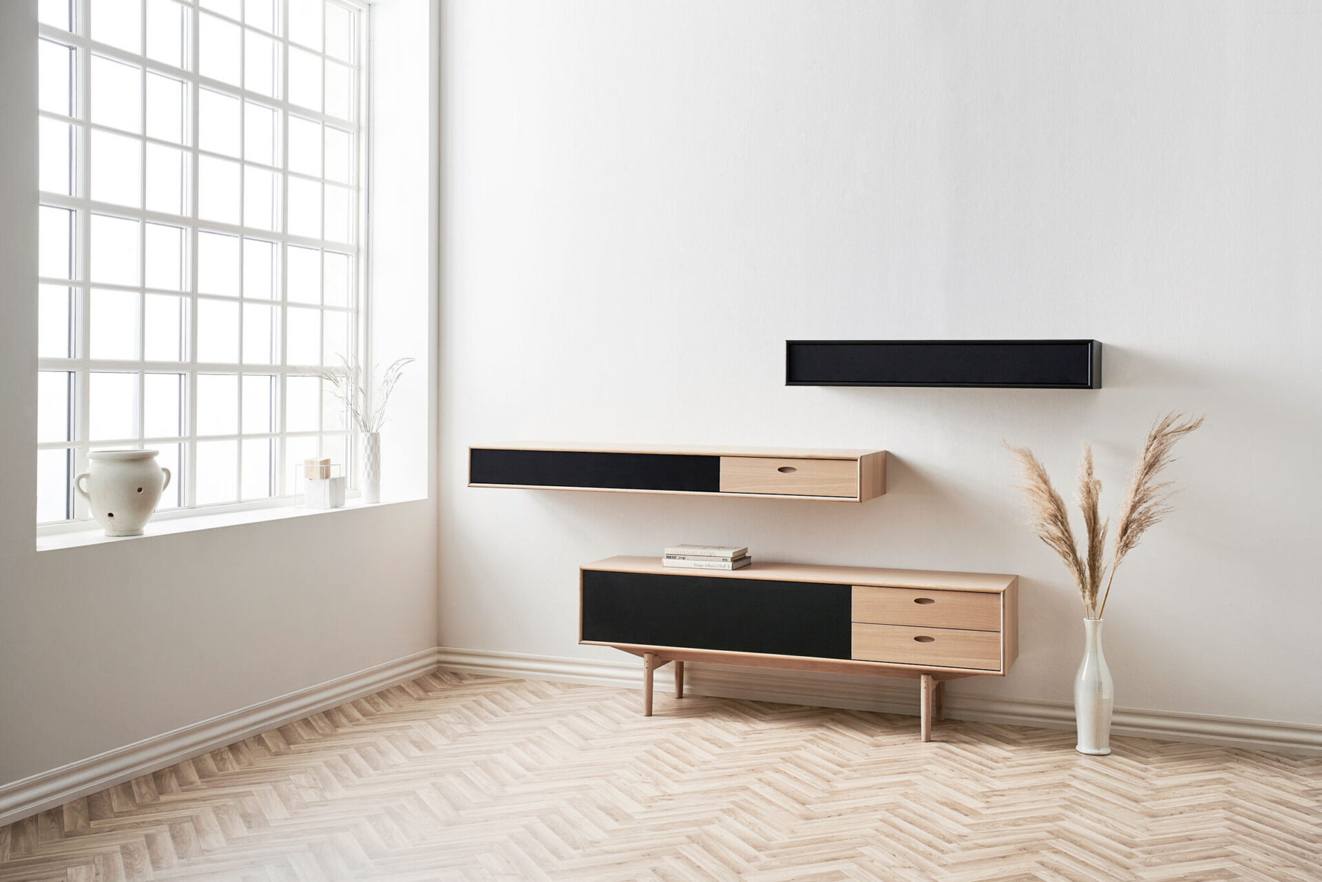 Oculus-Mediabänkar-LjusEk.jpg Oculus-Mediabänkar-LjusEk