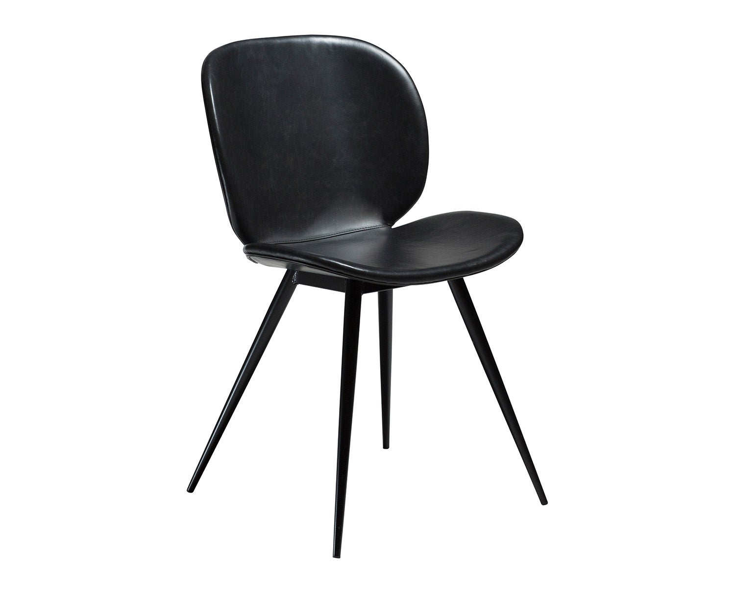cloud-chair-vintage-black-art-leather-w-black-legs_100800200_01-main