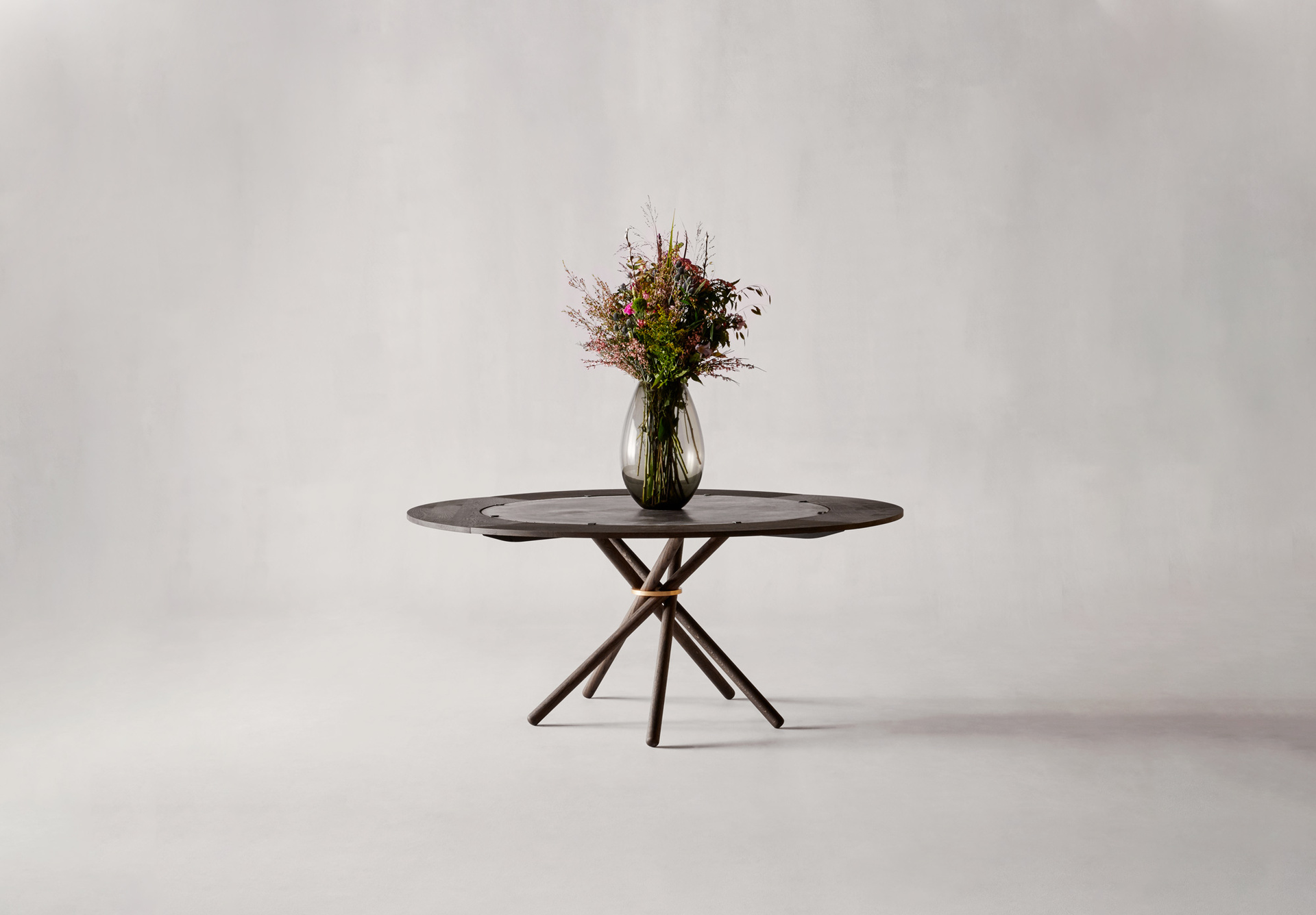 Eberhart-Brand-Header-Hector-Black-m-tillægsplader-large-web.jpg Eberhart-Brand-Header-Hector-Black-m-tillægsplader-large-web