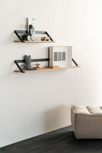 Ribbon-Vagghylla-70-140-Ek-Svart-Miljo