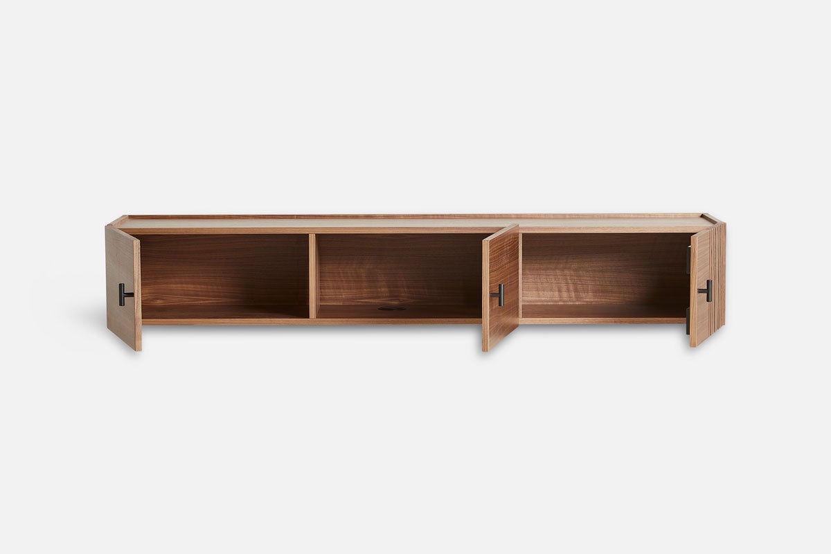 120433_Array_wall_walnut_3