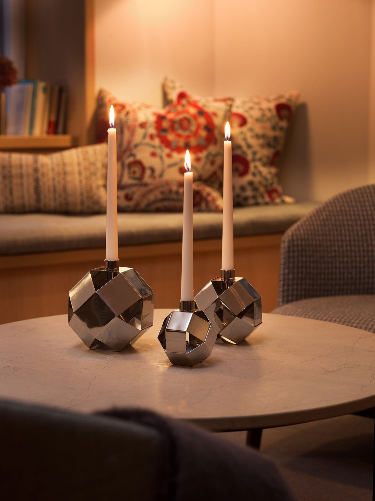 Klong-Merkurius-Candle-Holders-Lifestyle-1.jpg Klong-Merkurius-Candle-Holders-Lifestyle-1.jpg