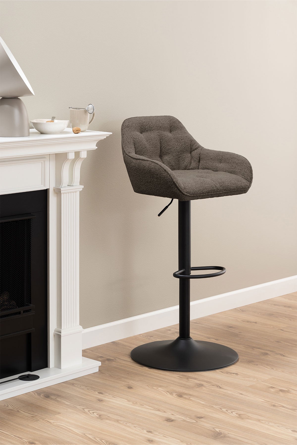 actona-brooke-barstool-taupe.lifestyle