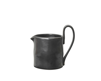fermLIVING_SS23_FlowMilkJar_Black_1104267003_pack_1