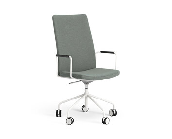 Stella-Karmstol-Hog-Steelcut-Trio-0916