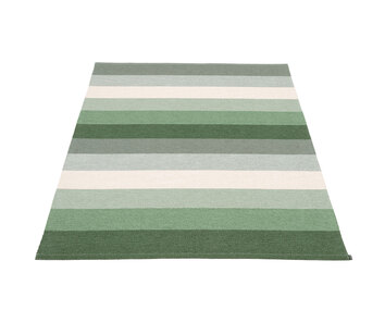 Molly-Matta-140x200-Woods