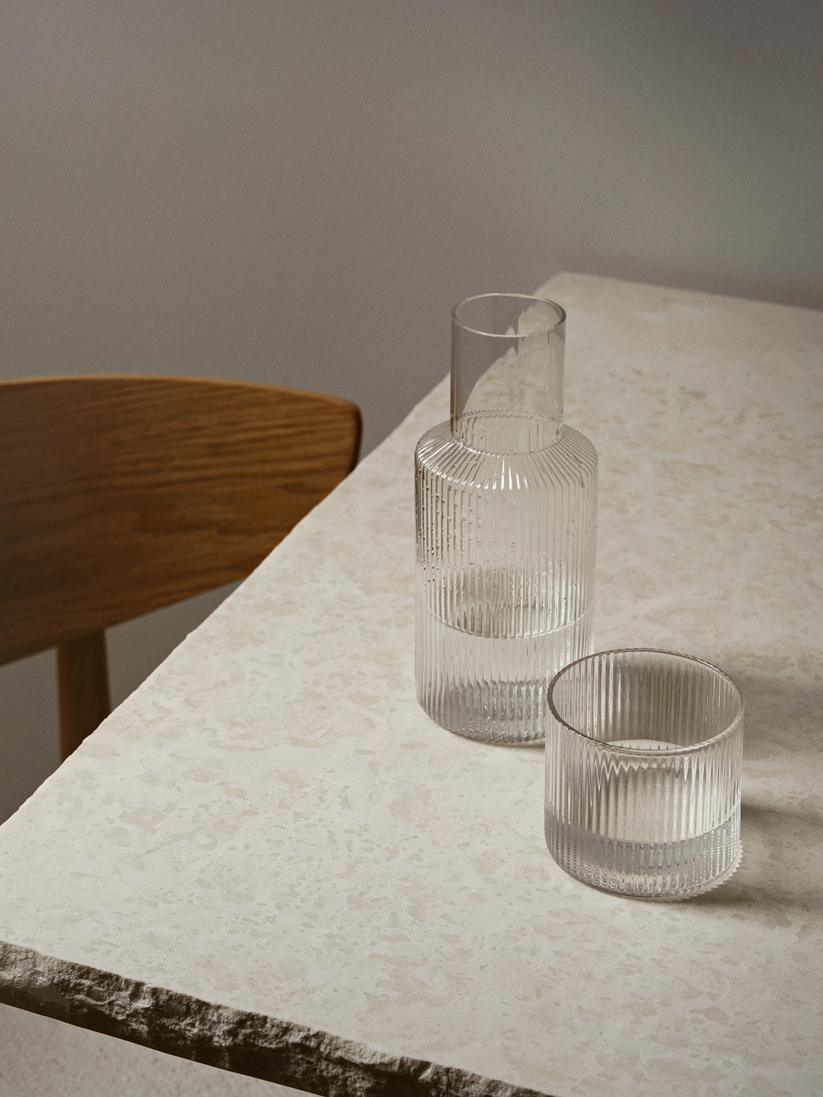 Ferm-Living-Ripple-Small-Carafe-Set-Clear-Lifestyle-1
