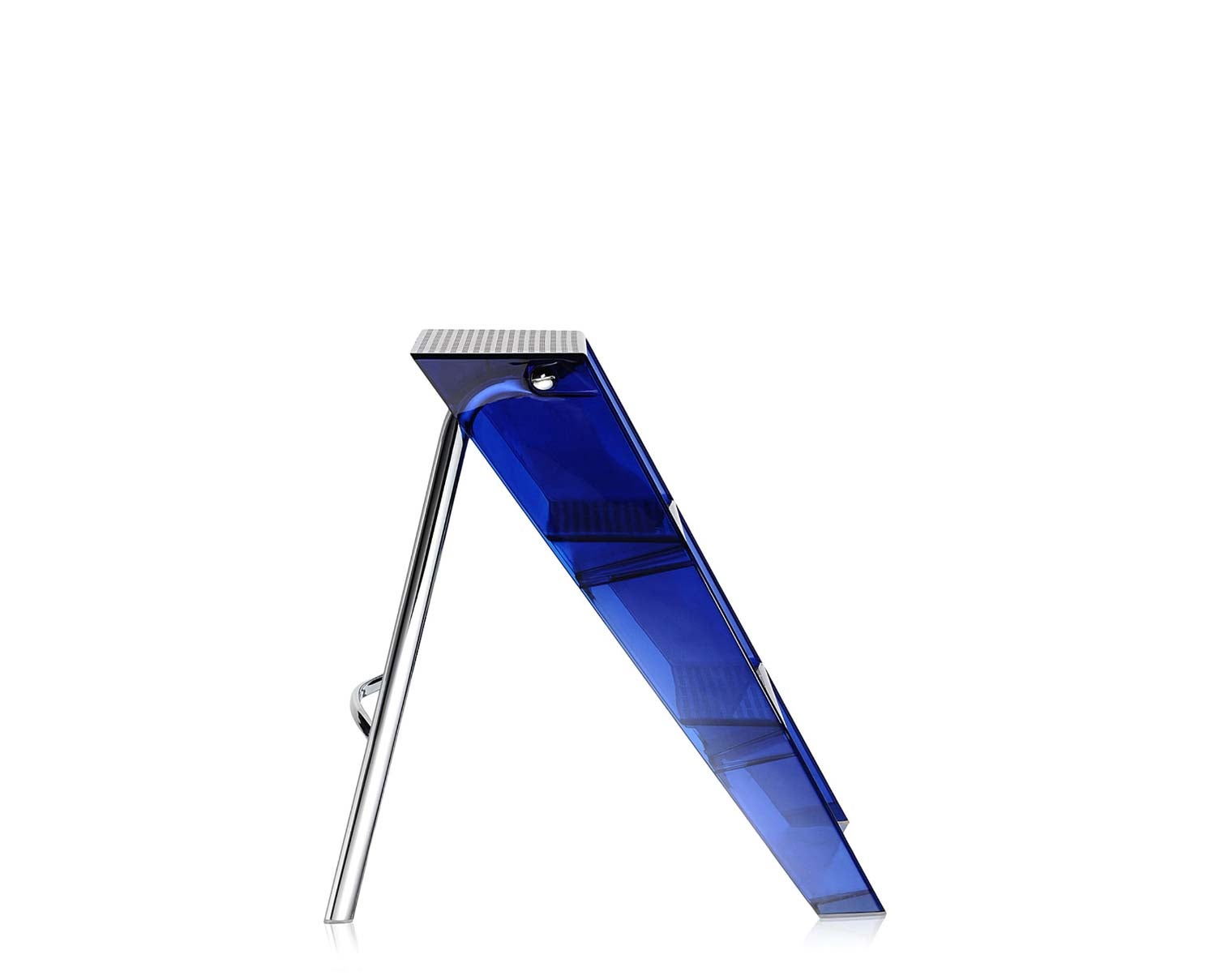 upper-bla-2-kartell