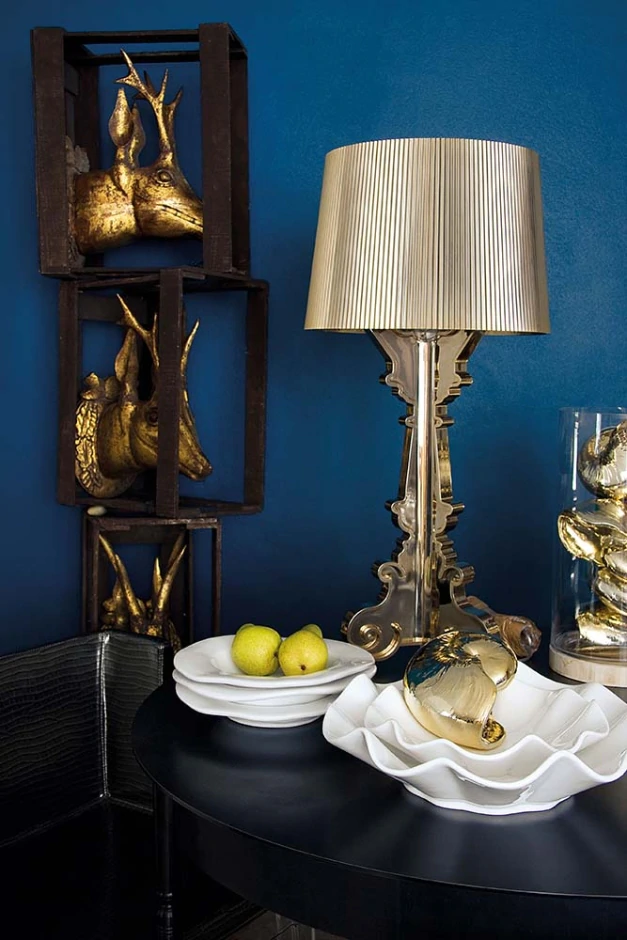 Bourgie-lampa-guld-miljo-01