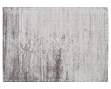 Linie_Design_Lucens_Silver_Packshot