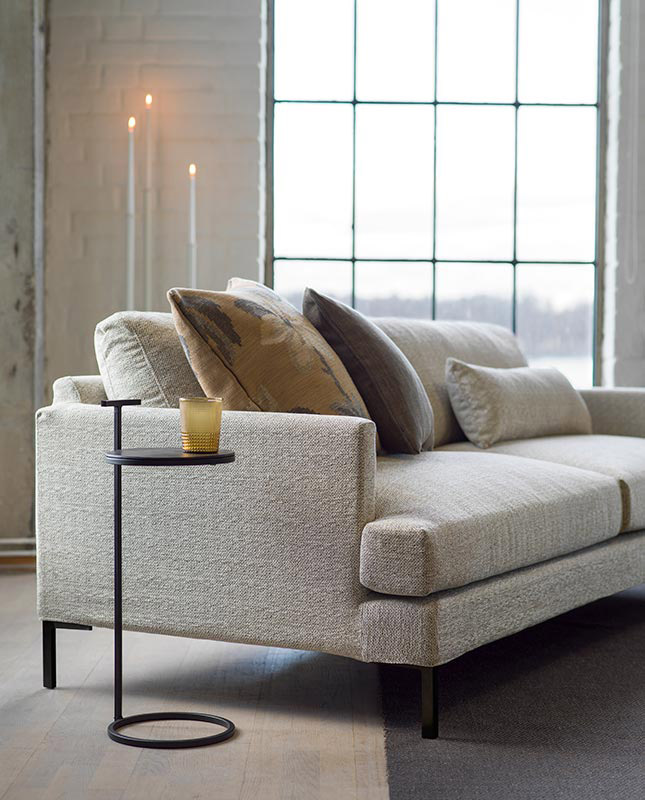 Mind-soffa-med-cube-soffbord-detalj2.jpg Mind-soffa-med-cube-soffbord-detalj2