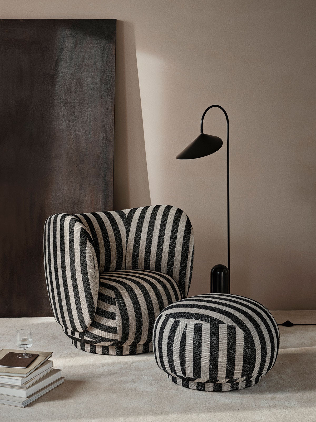 Ferm-Living-Rico-Pouf-Louisiana-Sand-Black-Lifestyle