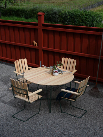 Grythyttan-A2-Fatolj-Bord-9A-Oljad-Furu-Gron-Miljo