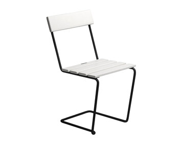 Grythyttan-Stol-1-Vitlackad-Ek-Svart